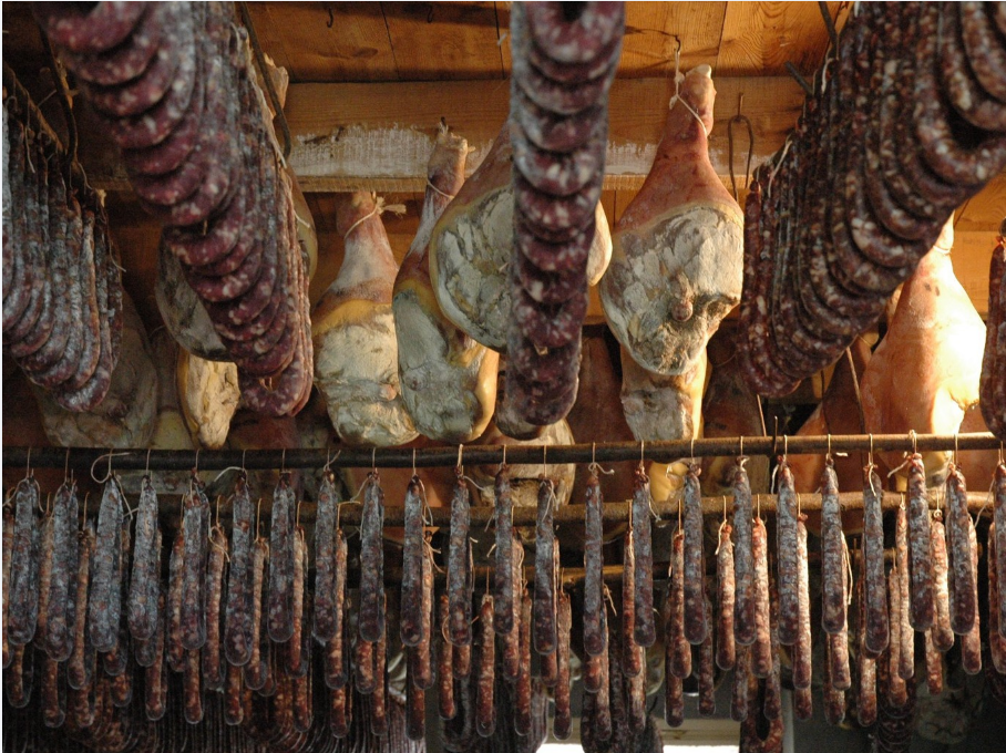 Charcuterie séchoir